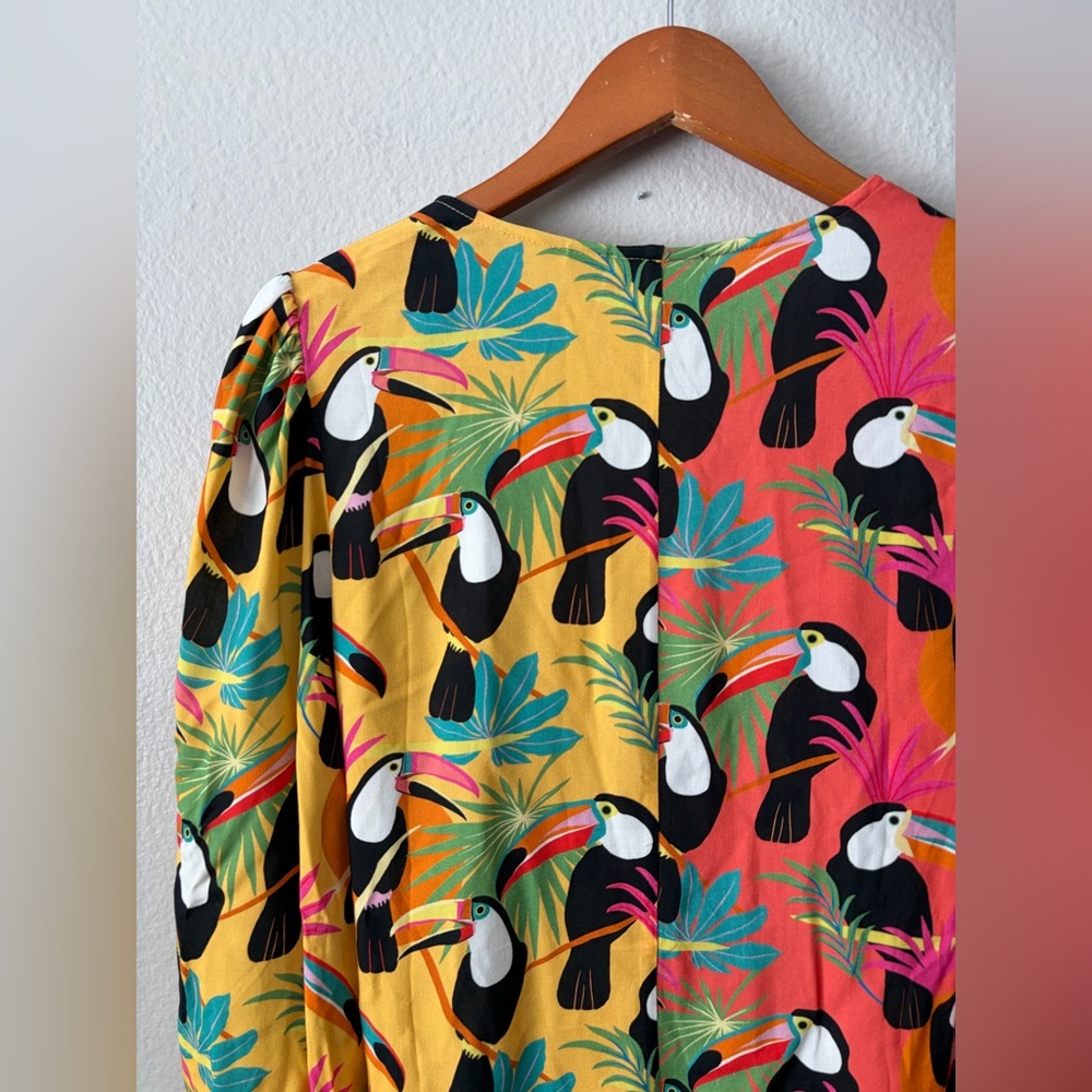 Farm Rio x Anthropologie Toucan Rainforest Tassel Wrap Blouse Women’s Medium - Picture 4 of 13